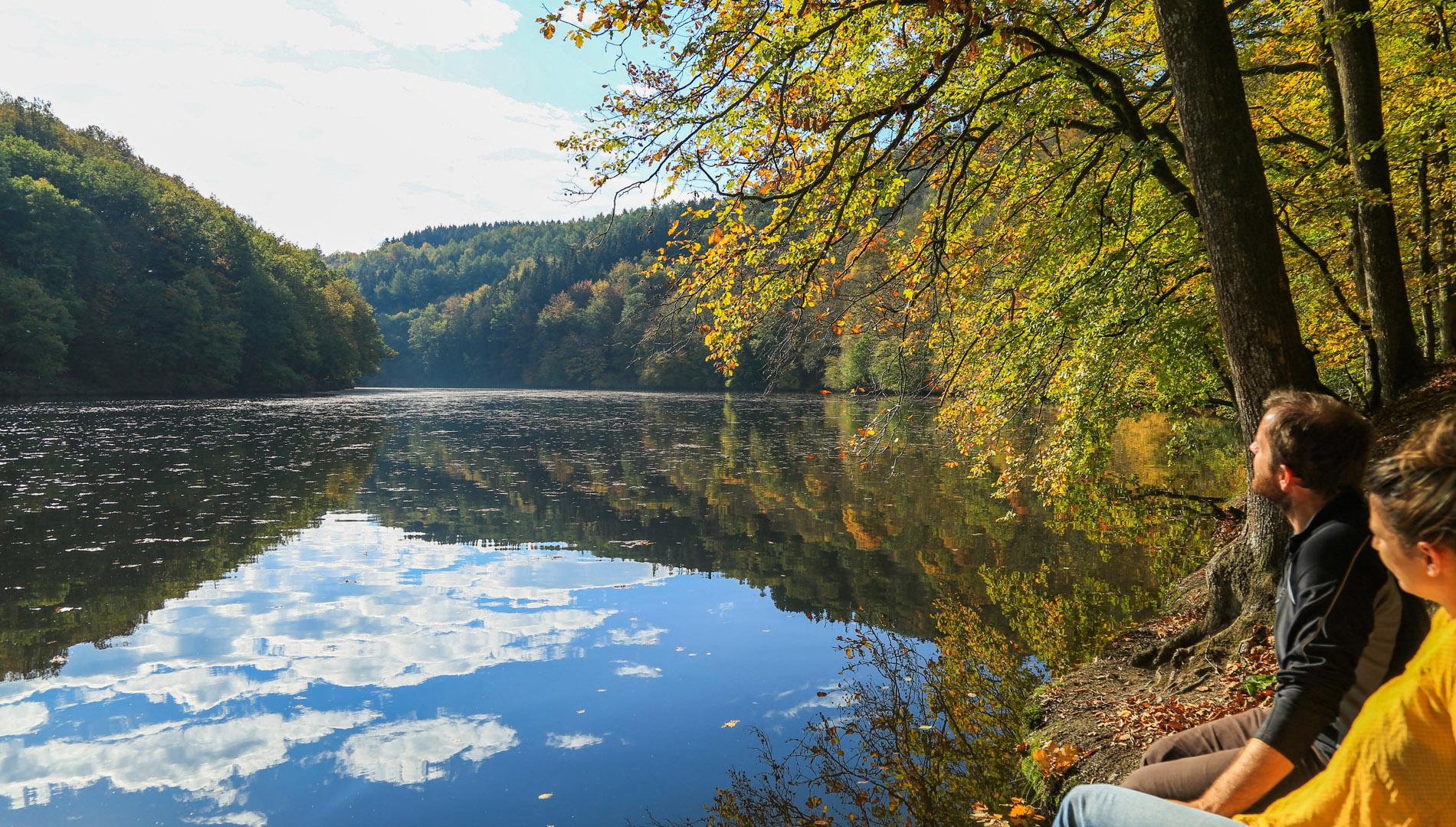 Un club de rando satisfait de son séjour sur l'Ourthe Un club de rando satisfait de son séjour sur l'Ourthe